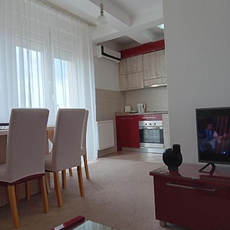 Wing 3 Apartman ,,Bc ,, Jagodina Esterno foto