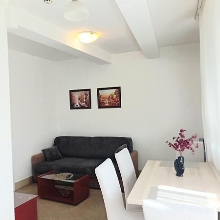 Wing 3 Apartman ,,Bc ,, Jagodina Esterno foto
